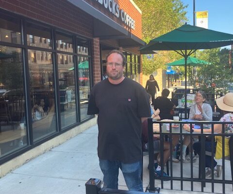 Main Street Starbucks brews last cup