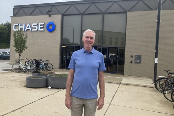 Resident leads fight to prevent Chase Bank from demolishing Central Street building